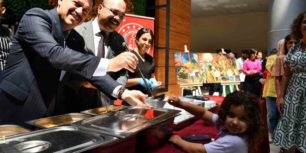 Eskişehir Adliyesi’nde Aşure Günü Programı Düzenlendi