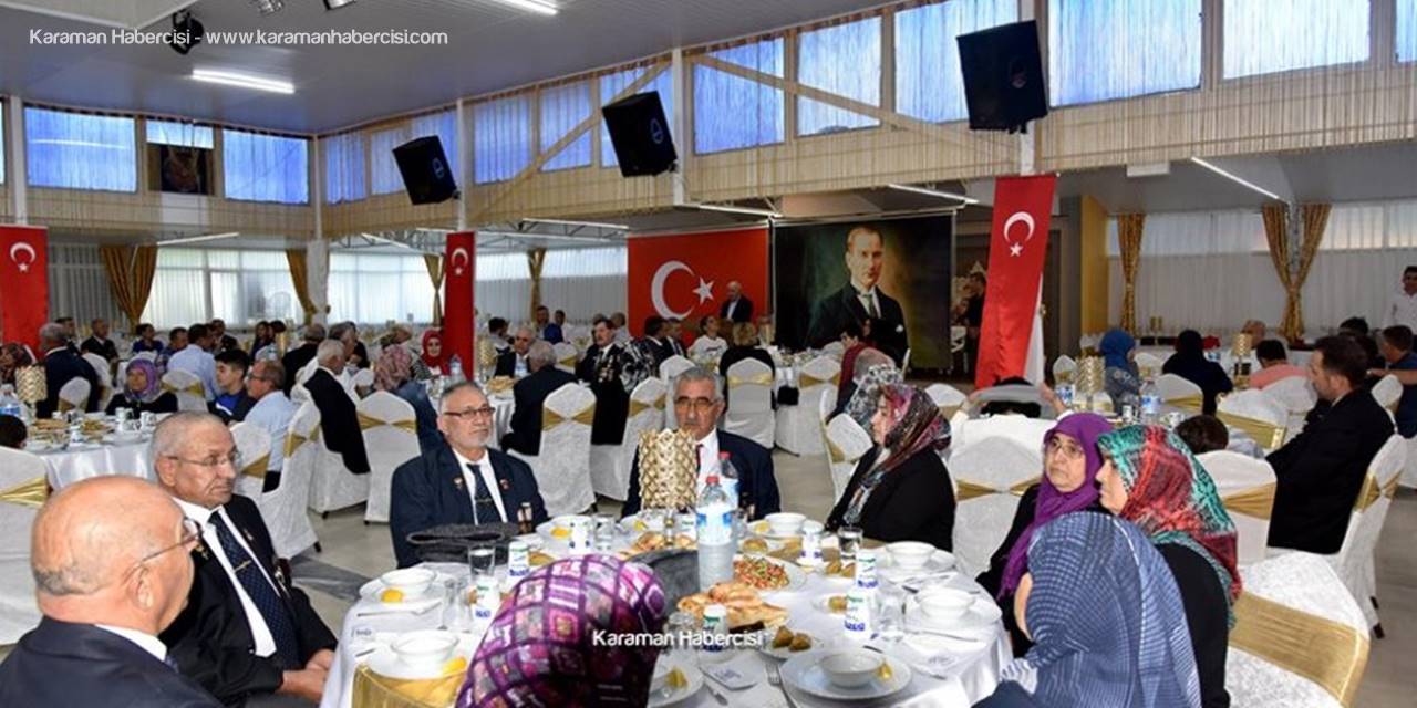 Şehit Aileleri ve Gazileri Yemekte Buluştu