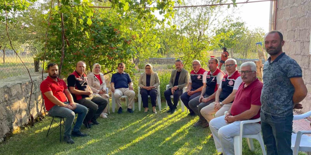 Milletvekili Ayşe Böhürler’den Boyacıköy Mahallesi’ne Ziyaret