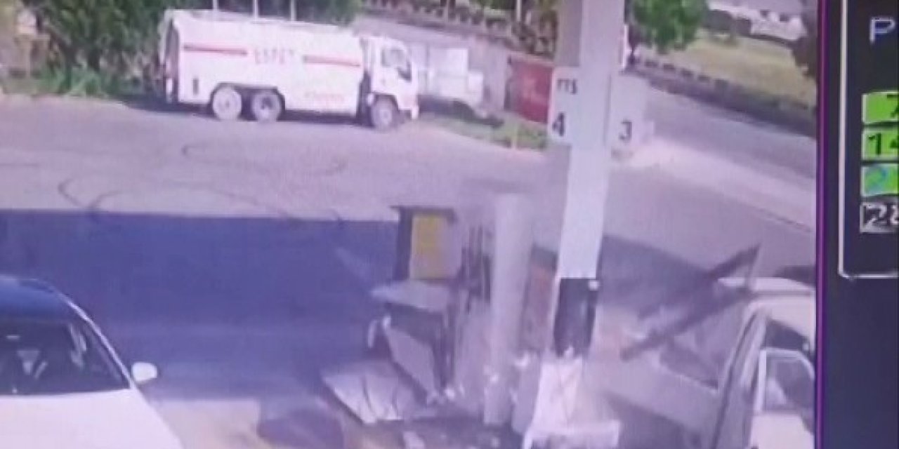 Kontrolden Çıkan Cip Akaryakıt İstasyonuna Daldı