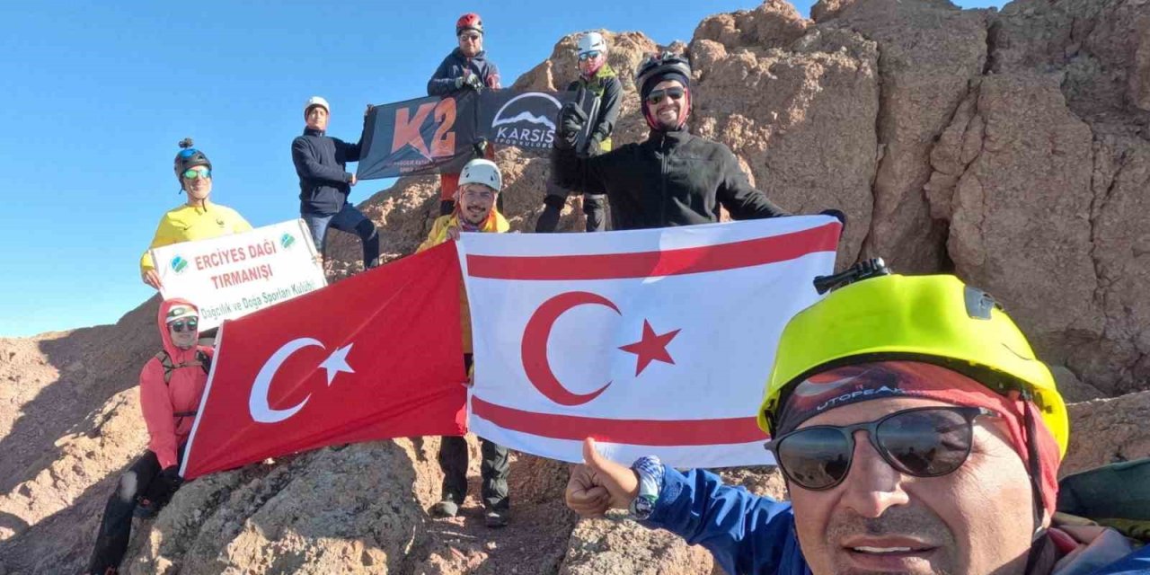 Kıbrıs Şehitleri Erciyes’in Zirvesinde Anıldı