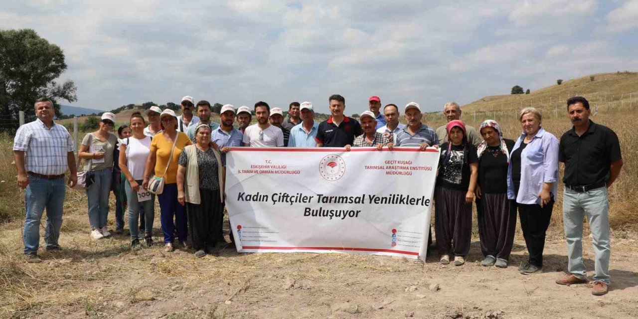 Eskişehir’de Sarp Tritikale İle Bereketli Hasat Şöleni