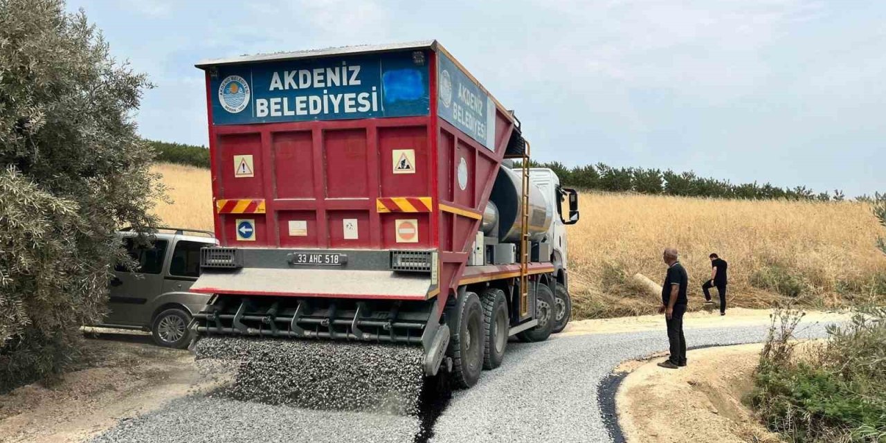 Akdeniz Belediyesi Kırsal Yolları Yeniliyor