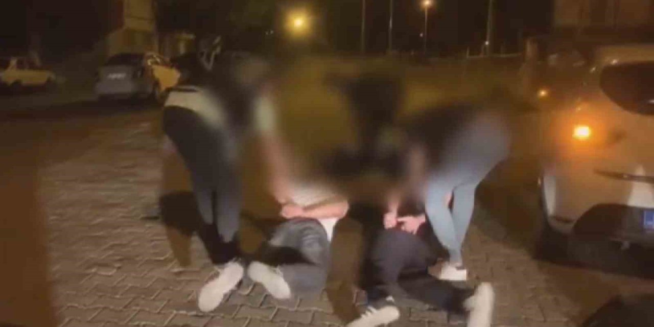 Şehir Dışından Uyuşturucu Getiren Şahıslara 3 Operasyon: 7 Gözaltı