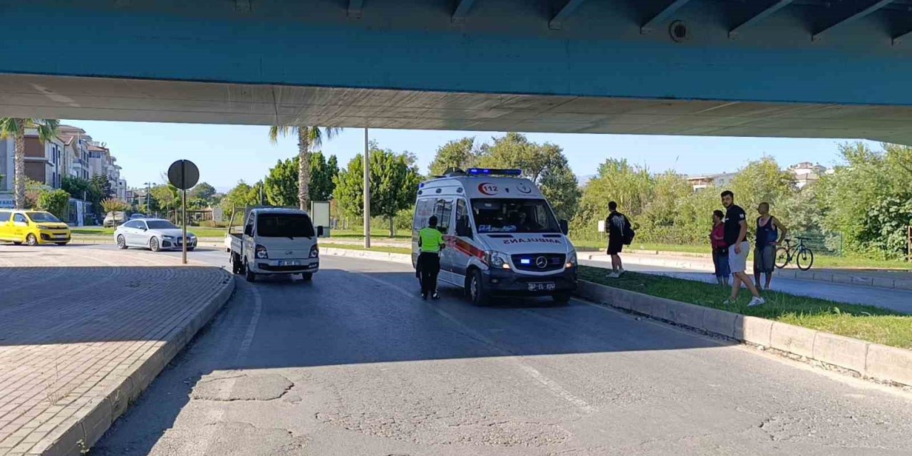 Kaza Yapan Motosiklet Sürücüsüne Yetersiz Ehliyet Ve Muayene Cezası