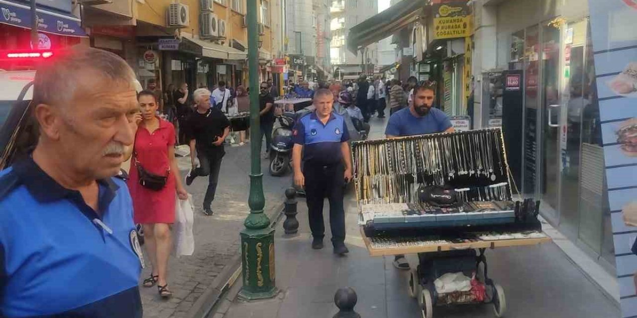 Odunpazarı’nda Zabıtasından Seyyar Satıcı Ve Dilenci Operasyonu