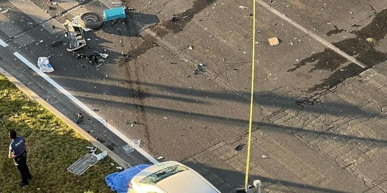 Otomobil İle Traktör Çarpıştı: 1 Ölü, 1 Yaralı