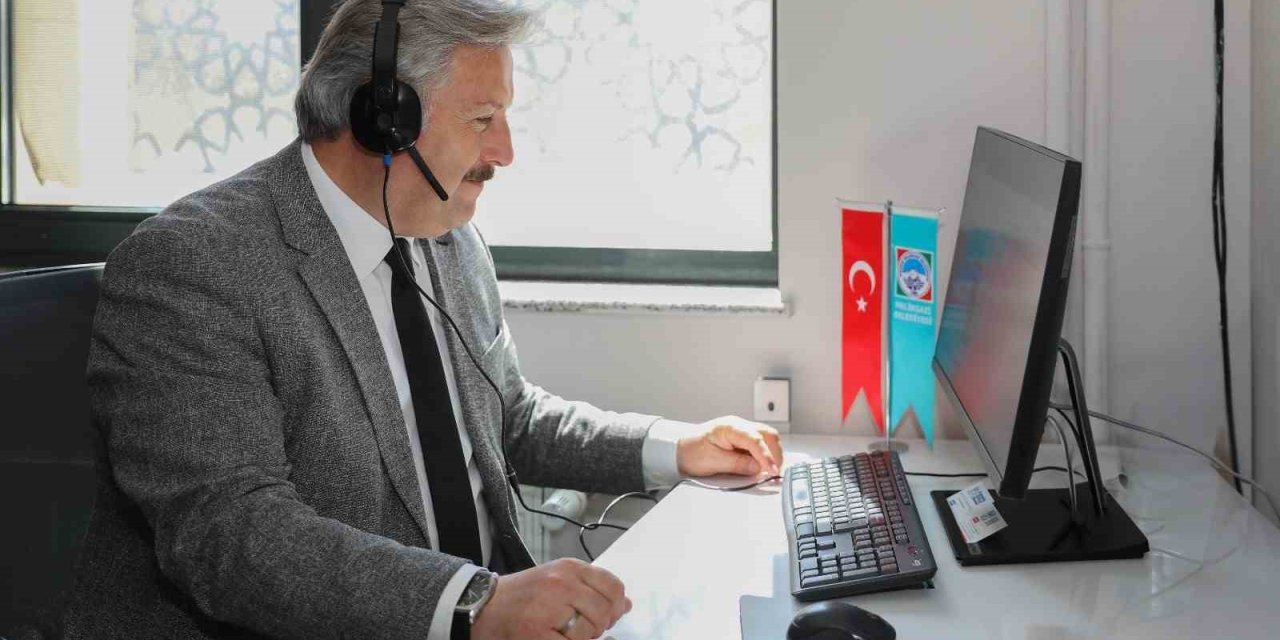 Melikgazi Whatsapp Hattı İle Vatandaşa Anında Çözüm Sağlanıyor