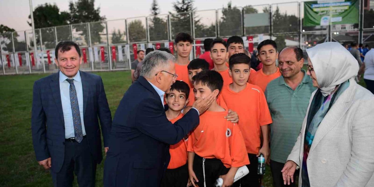 Başkan Büyükkılıç’tan Amatör Spora 5 Yılda Dev Destek