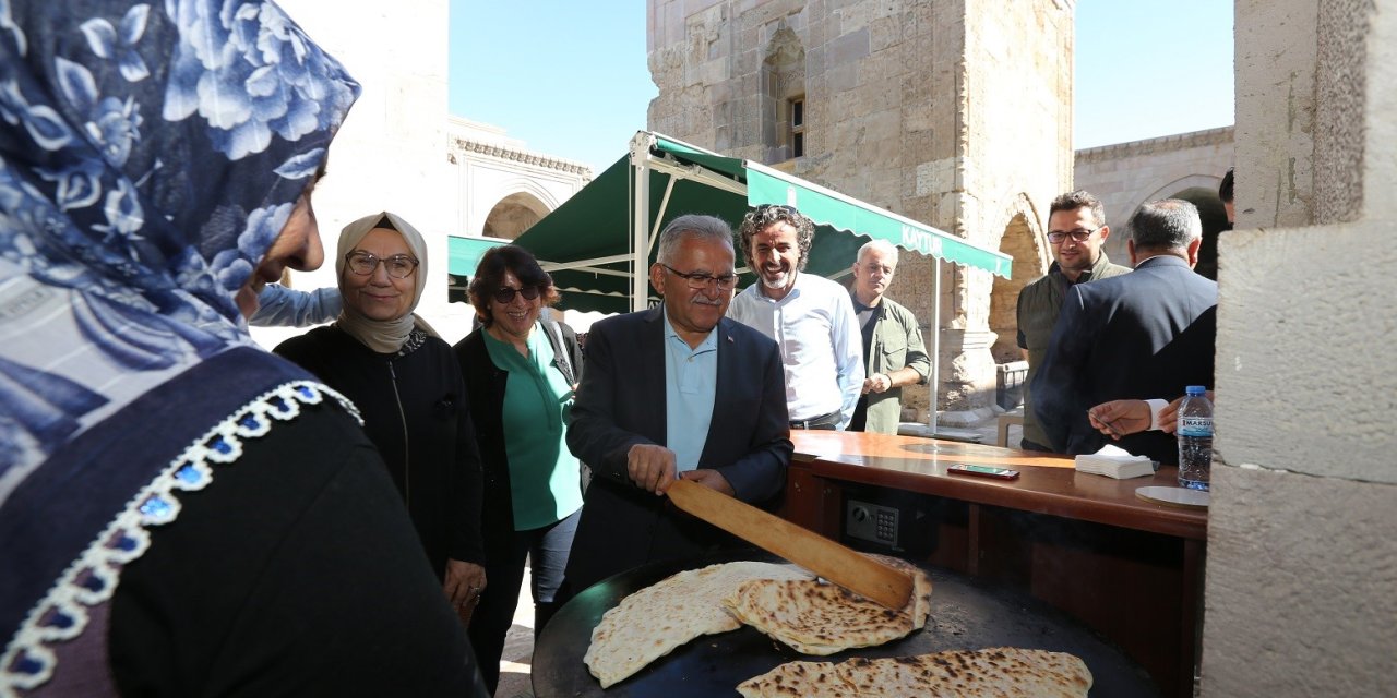 Büyükkılıç’tan 792 Yıllık Tarihi Sultanhanı’na Davet