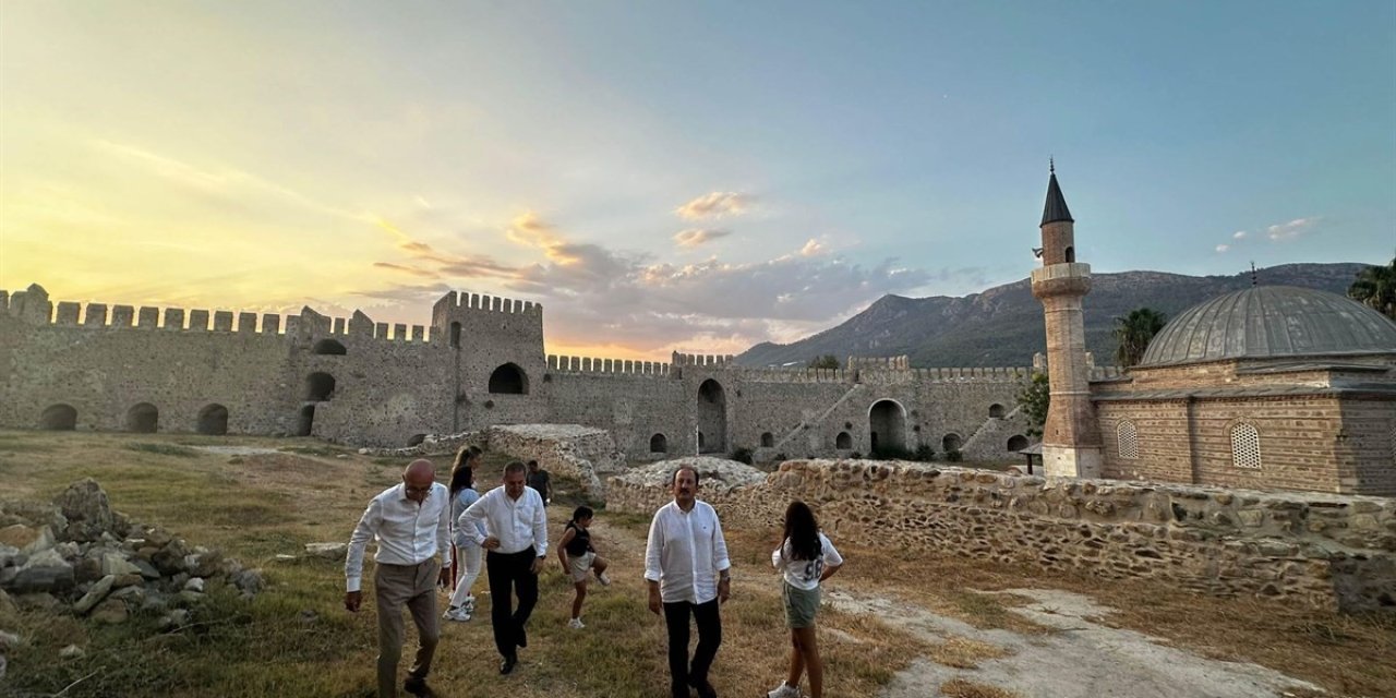 Vali Pehlivan’dan Mamure Kalesi Ve Anemurium Antik Kenti’ne Ziyaret