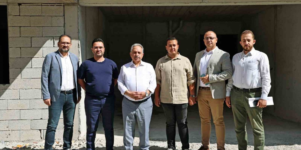 Kentsel Dönüşüm Alanları Denetleniyor, Hemşehrilerin Gönlü Alınıyor