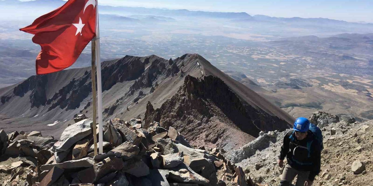Erciyes’te Zirve Heyecanı Başlıyor
