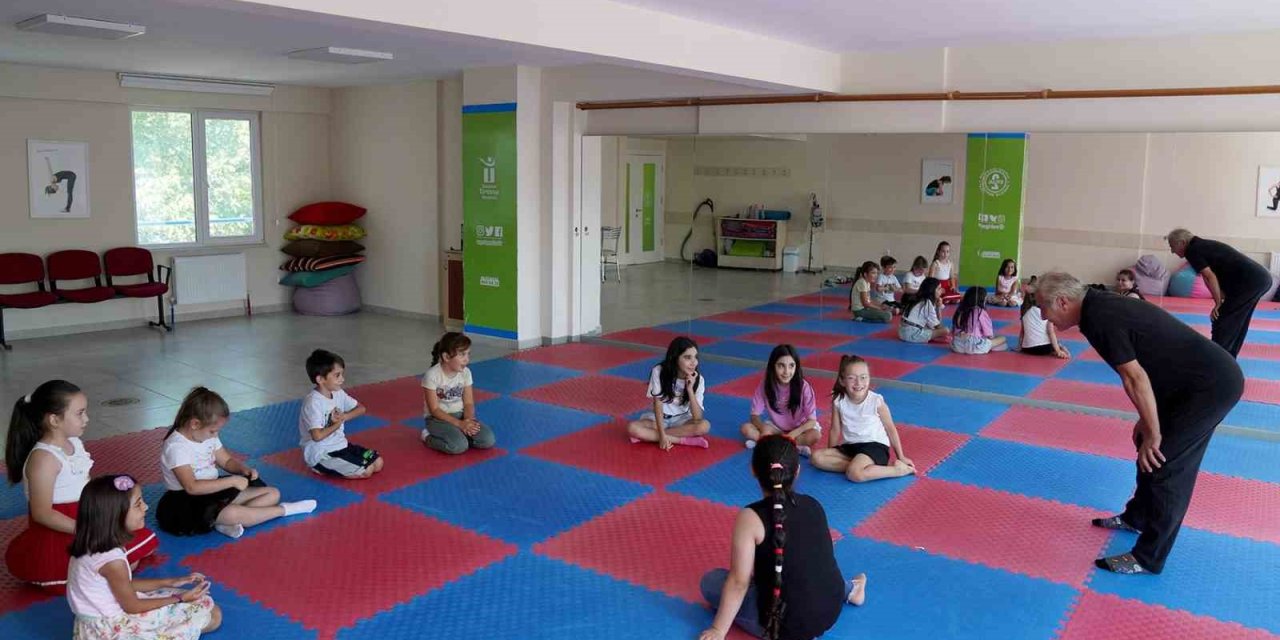 Çocuklar Yaz Tatillerini Tepebaşı’nda Verimli Geçiriyor