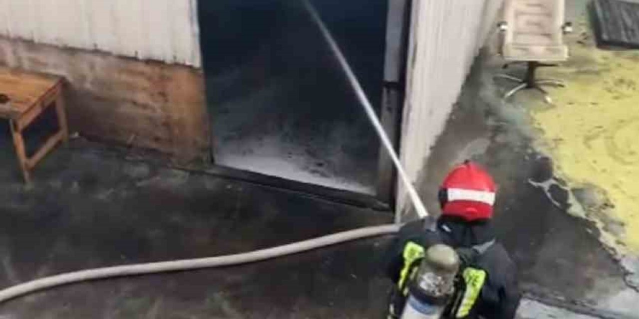 Yağ Fabrikasında Çıkan Yangın Kontrol Altına Alındı