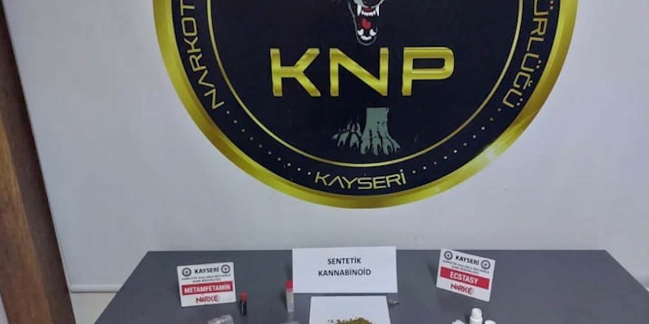 Uyuşturucu Tacirlerine Geçit Yok: 9 Gözaltı