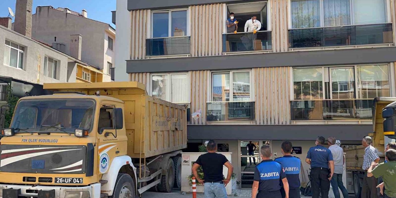 Geçen Yıl 50 Ton Çöpten Arındırılan Evden 30 Ton Daha Atık Çıktı