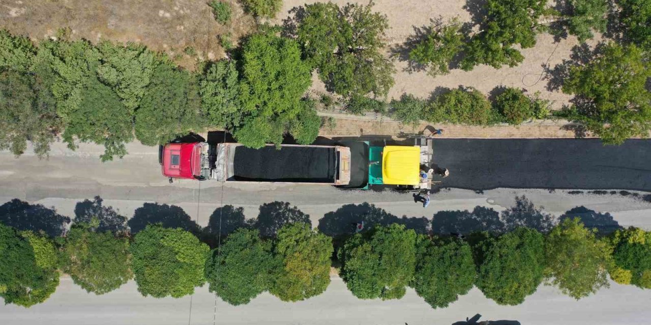 Küpeli Mahallesinde Sıcak Asfalt Çalışması Yapıldı