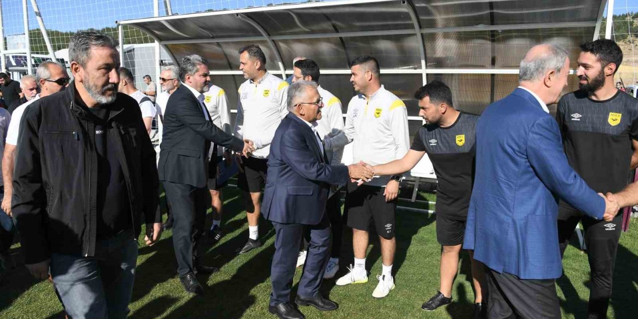 Erciyes Yüksek İrtifa Kamp Merkezi’nde Davet