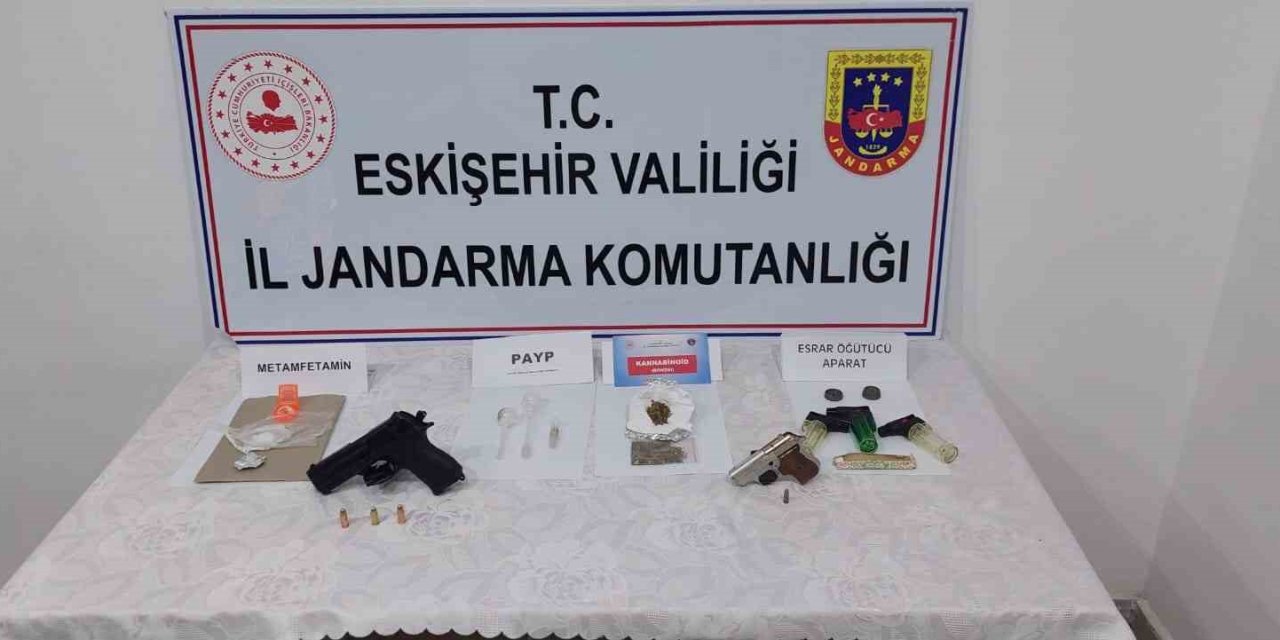 Jandarmadan Uyuşturucu Operasyonları