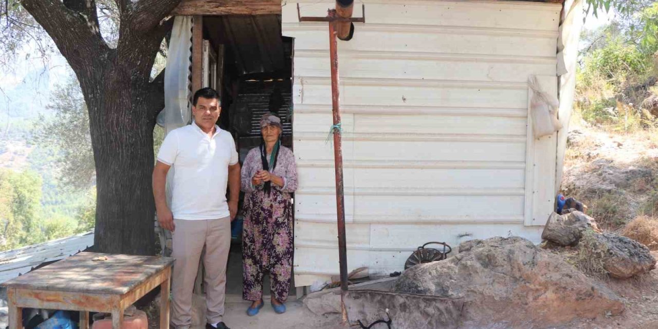 Alanya’da Yaşlı Kadına Konteyner Ev Yapıldı