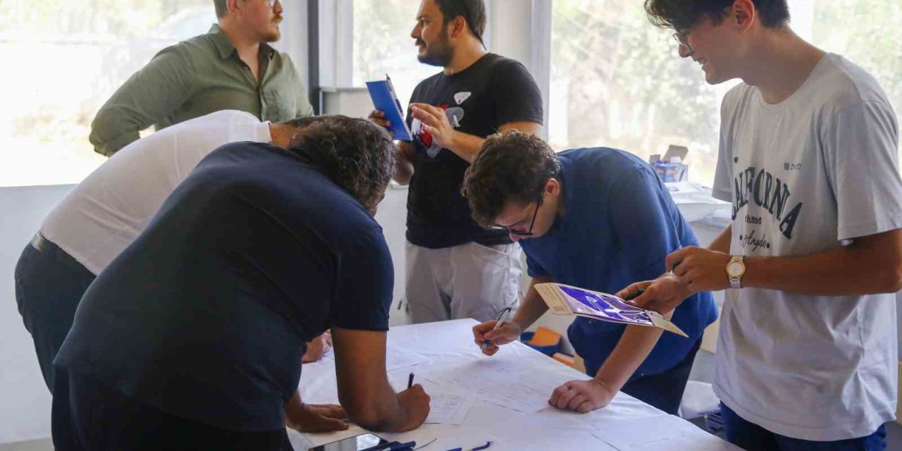 Gençlik Stratejileri Toplantısı Tamamlandı