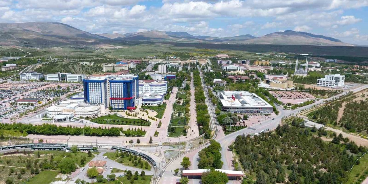 Selçuk Üniversitesi En Çok Tercih Edilenler Arasında