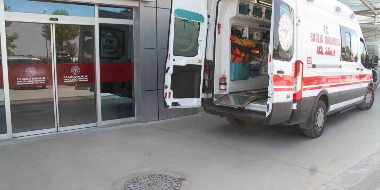 Konya’da Bıçaklanan Genç Ağır Yaralandı