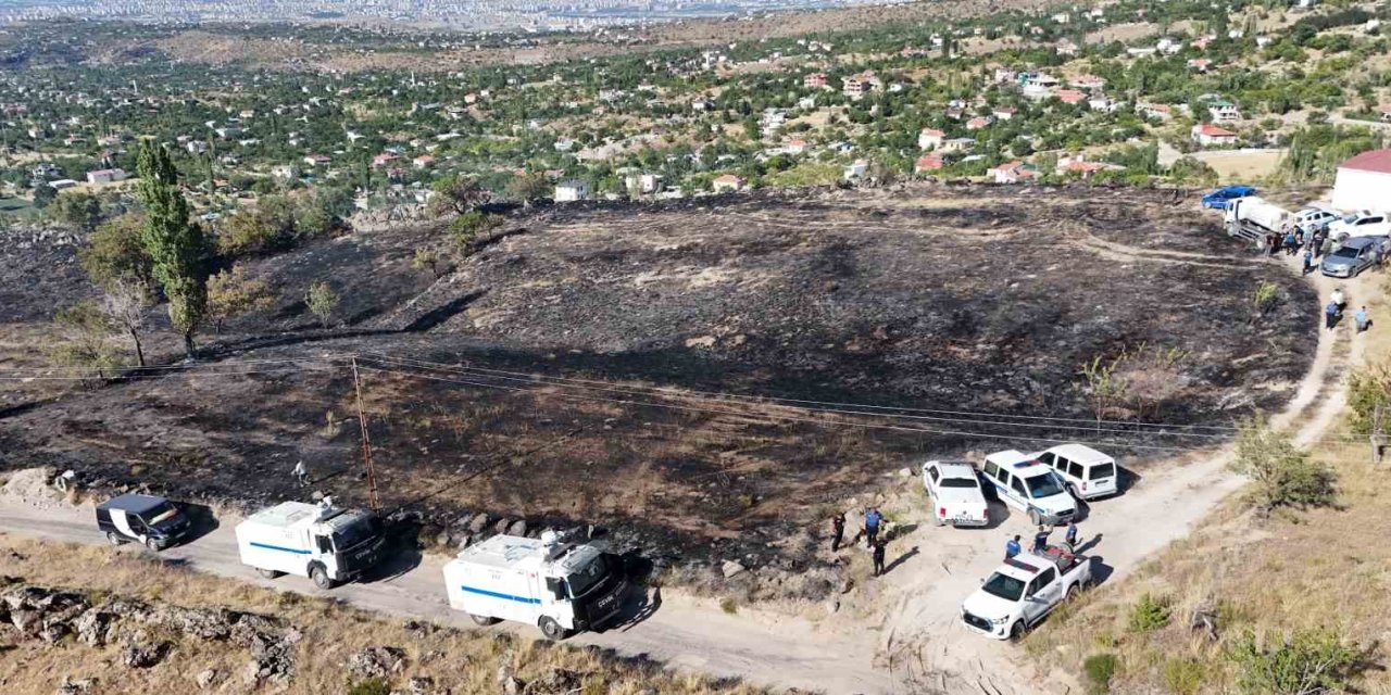 Kayseri’de Çıkan Anız Yangınında 40 Bin Metrekare Alan Kül Oldu
