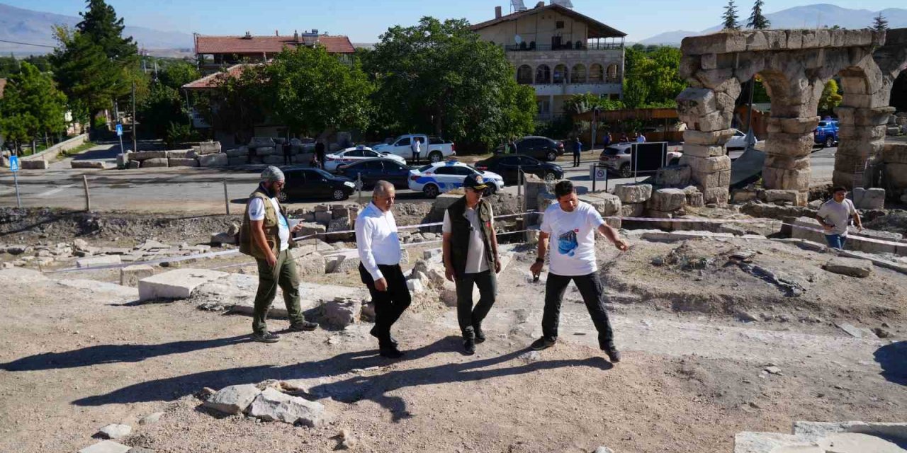 Tyana Antik Kenti'nde Kazı Çalışmalarına Hız Verildi