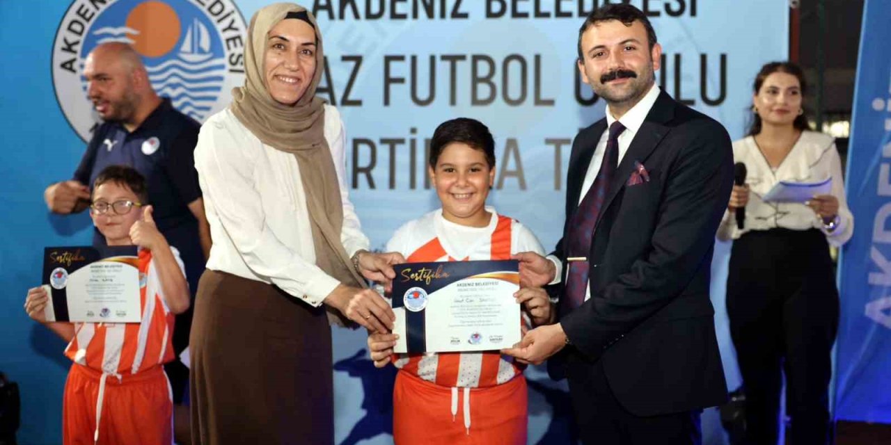 Kursiyer Sporcular Sertifikalarını Törenle Aldı