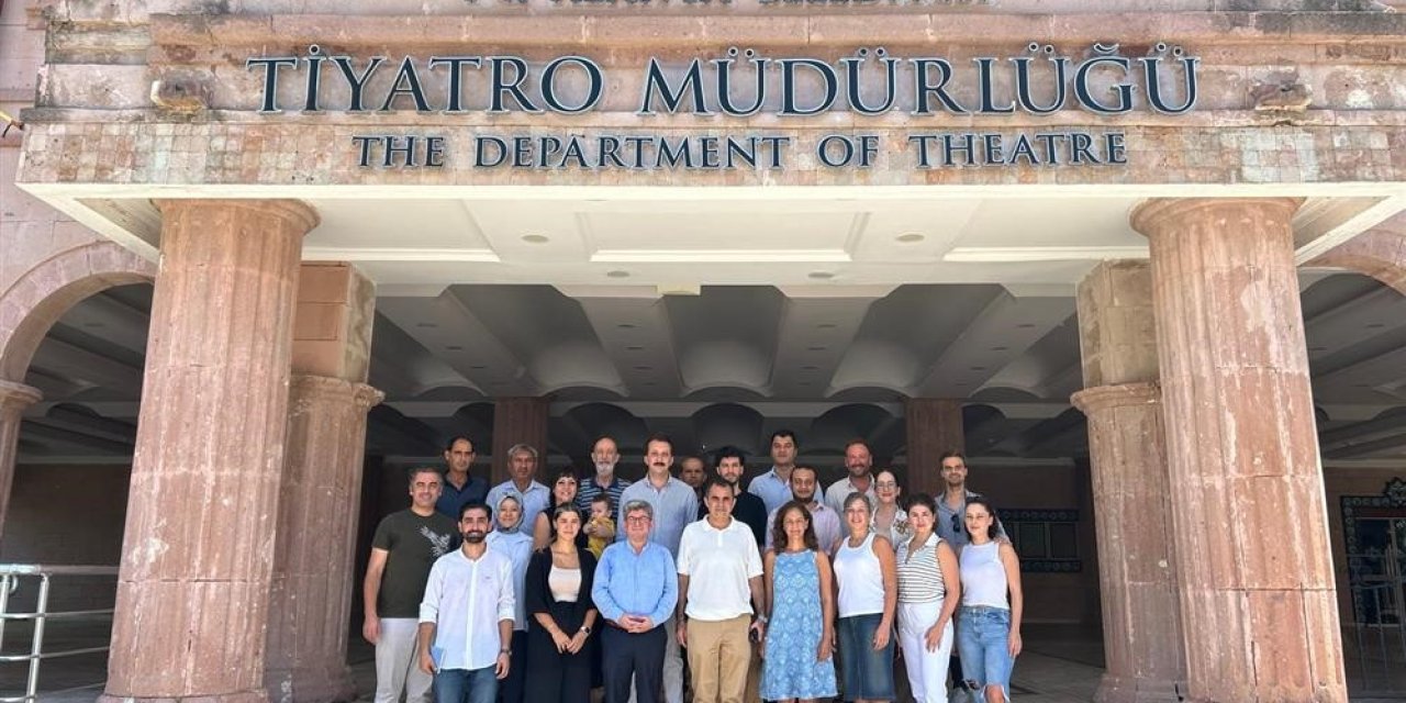 Alanya Belediye Tiyatrosu Yeni Sezona Hazır