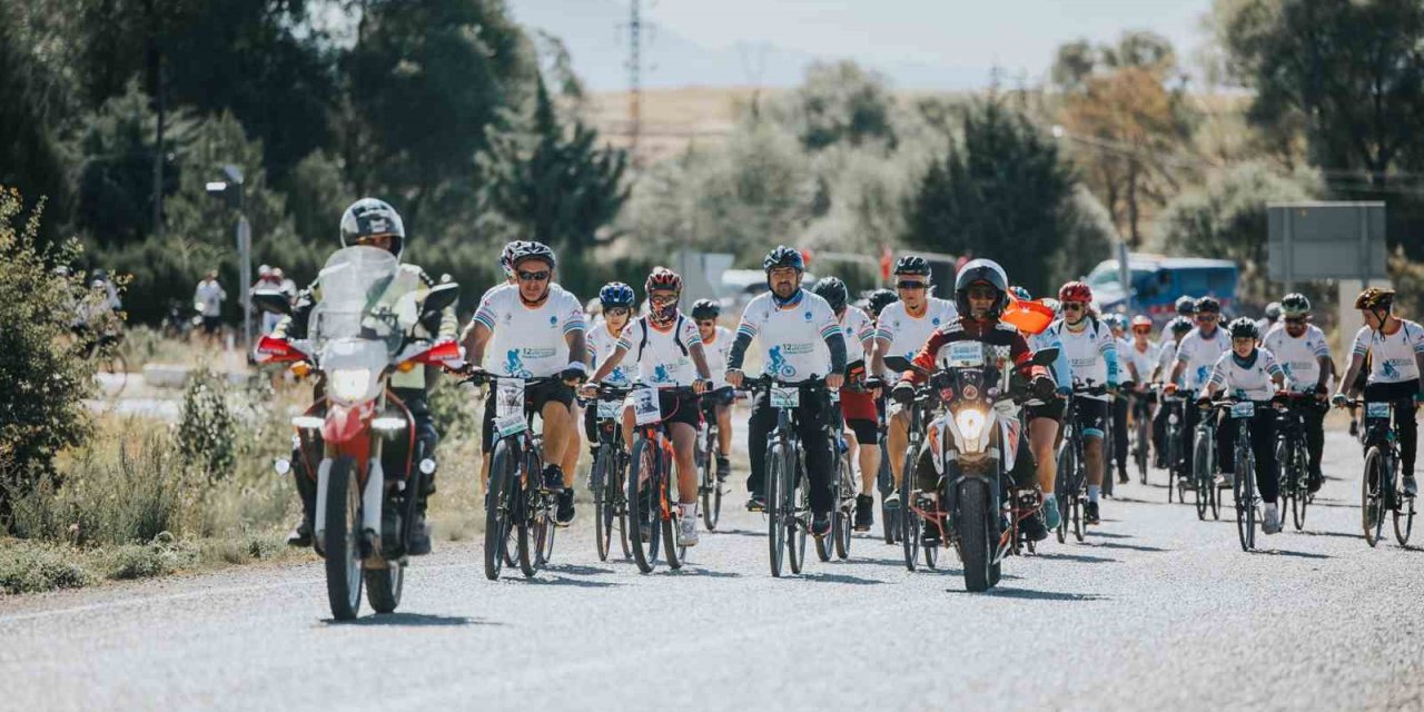 Beyşehir Gölü Etrafında Bisiklet Turu
