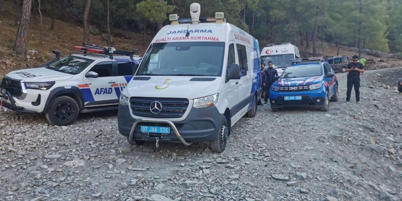 23 Yaşındaki Genç Irmakta Kayboldu