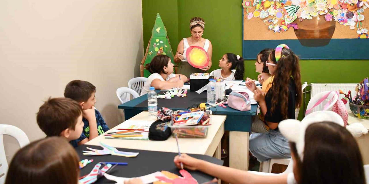 Hayallerini Tepebaşı’nda Resmediyorlar