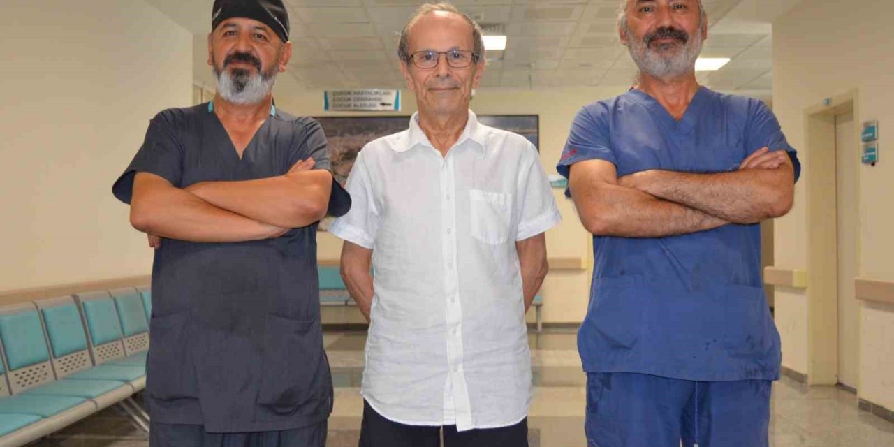 Göğüs Ağrısı Şikayetiyle Gitti, Kalp Kapağı Tamir Edildi