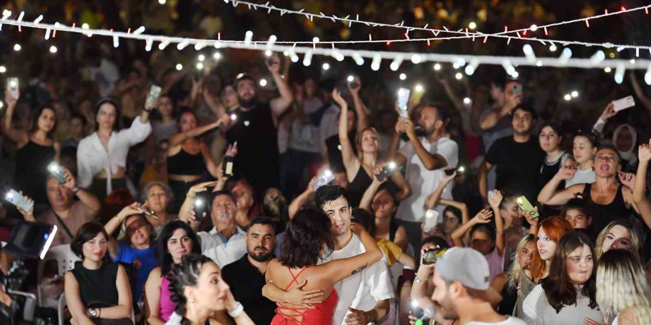 Konyaaltı Yaz Konserleri Hayatpark’ta Başladı