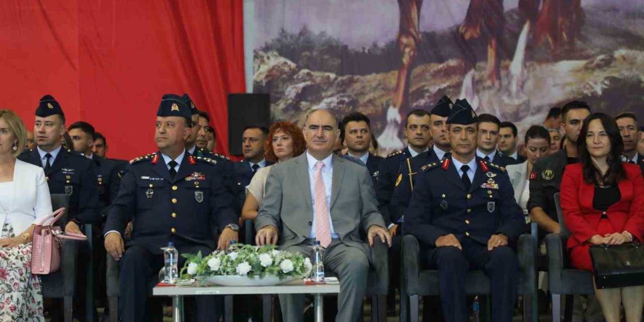 Konya’da Komuta Ve Sancak Devir Teslim Töreni
