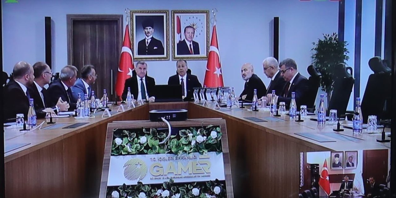 Vali Hüseyin Aksoy Kyk Toplantısına Katıldı