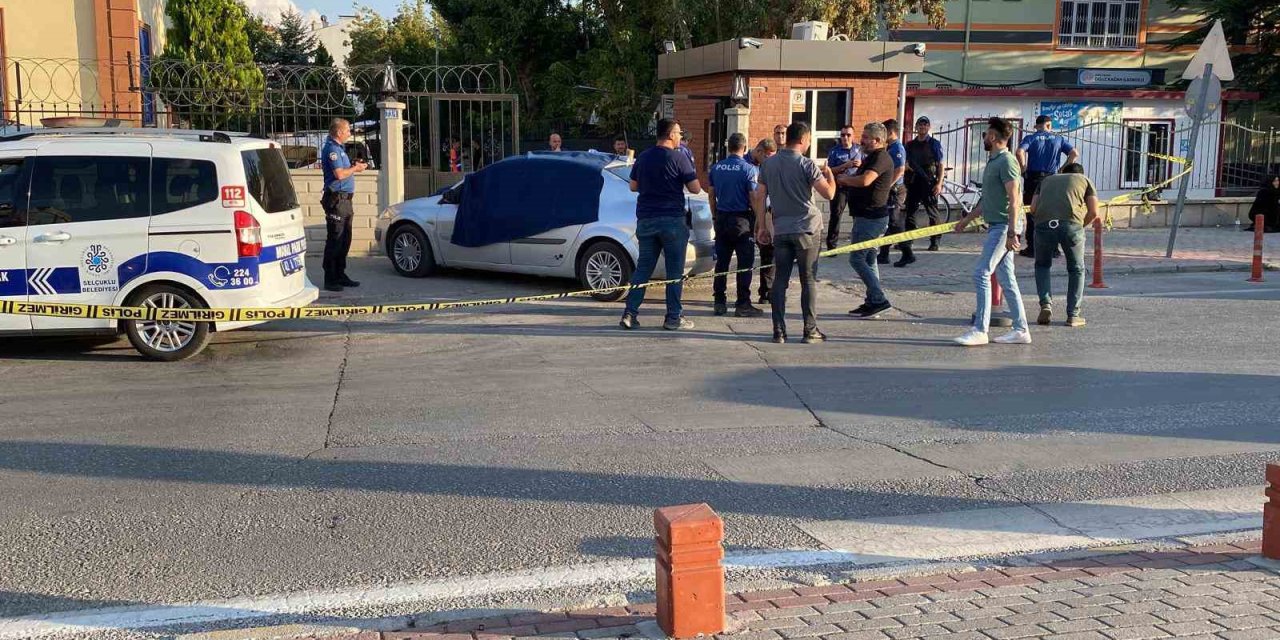 Karısını Otomobil İçerisinde Öldüren Şahıs Tutuklandı