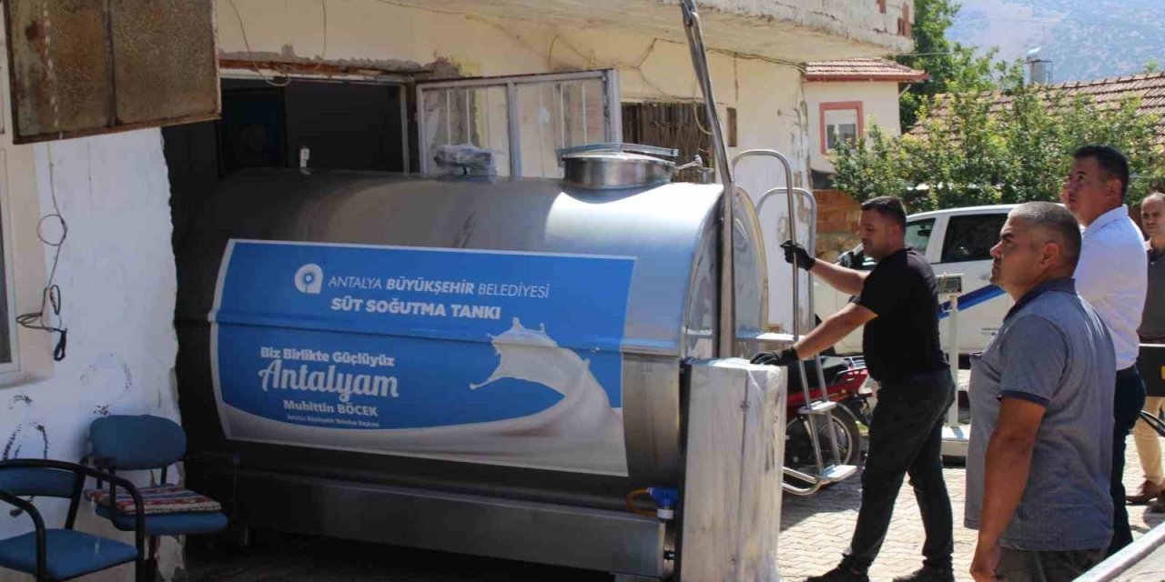 Büyükşehir Belediyesi’nin Kooperatiflere Ekipman Desteği Sürüyor