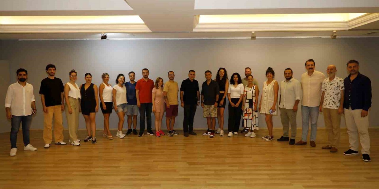 Alanya Belediye Tiyatrosu Yeni Sezon Hazırlıklarına Başladı