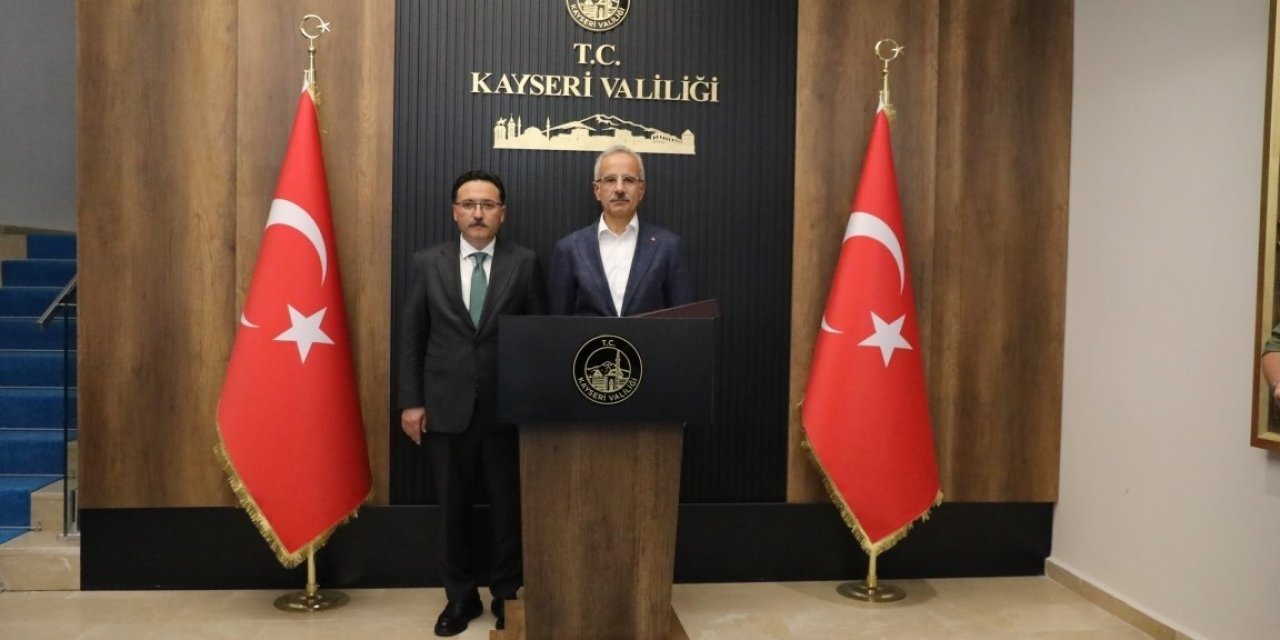 Bakan Uraloğlu Kayseri Valiliği’ni Ziyaret Etti