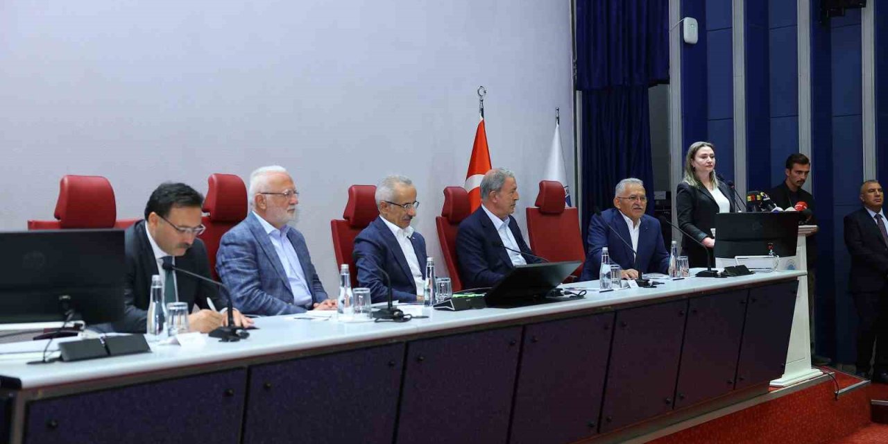 Bakan Uraloğlu; "kayseri’ye 22 Yılda 61,2 Milyar Tl Yatırım Yaptık"