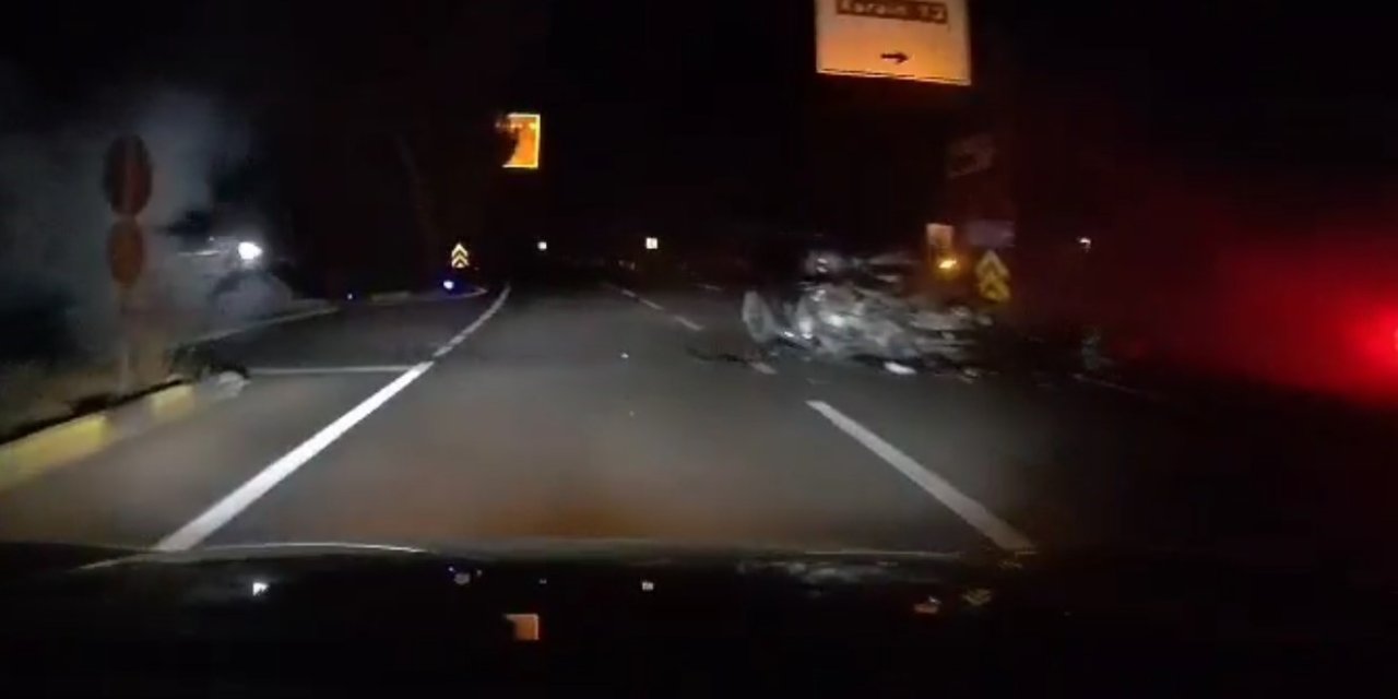 Antalya’da Kamyon İle Otomobil Çarpıştı: 1 Ölü, 1 Ağır Yaralı