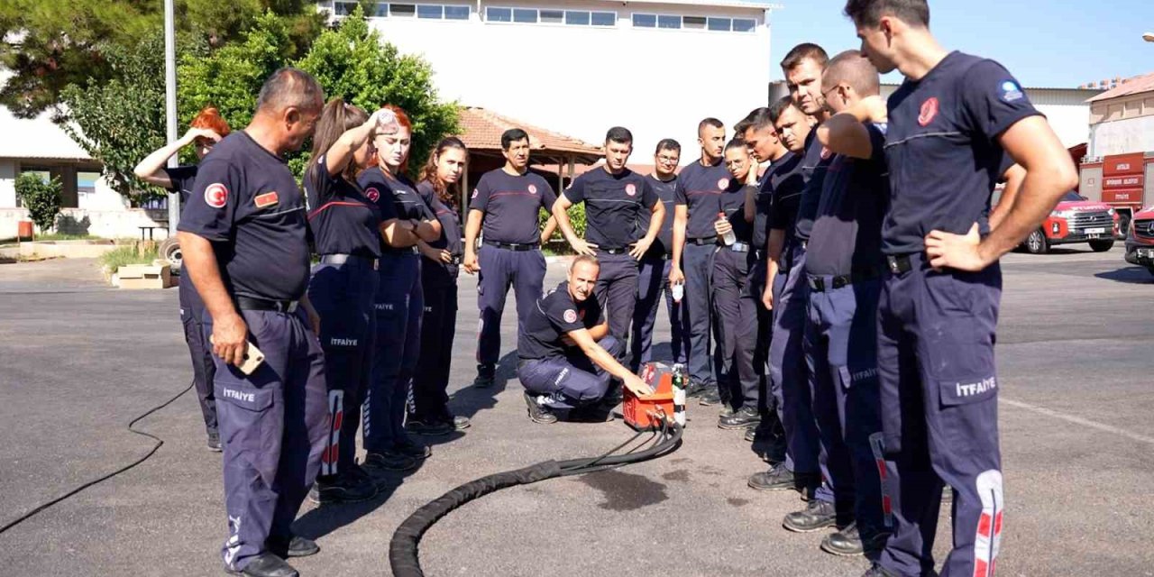 Antalya İtfaiyesinden Elektrikli Araç Söndürme Kiti