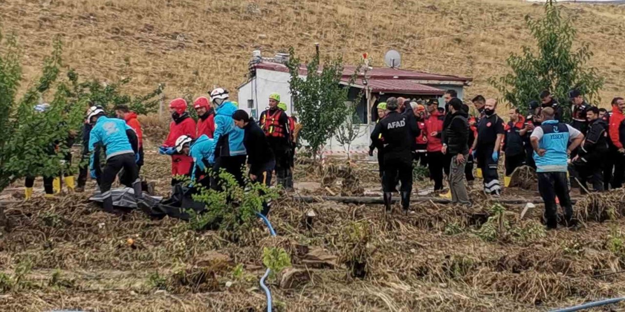 Selde Kaybolan Şahsın Cenazesi Bulundu