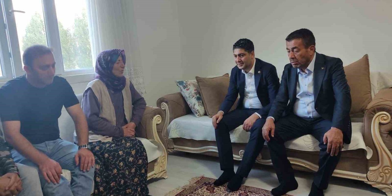 Mhp’li Özdemir Sel Felaketi Yaşayan Bünyan’da İncelemelerde Bulundu