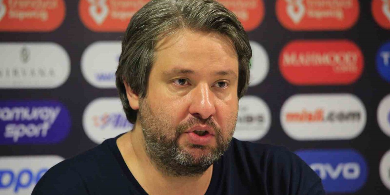 Özhan Pulat: "aleyhimize Penaltılar Çok Rahat Veriliyor"