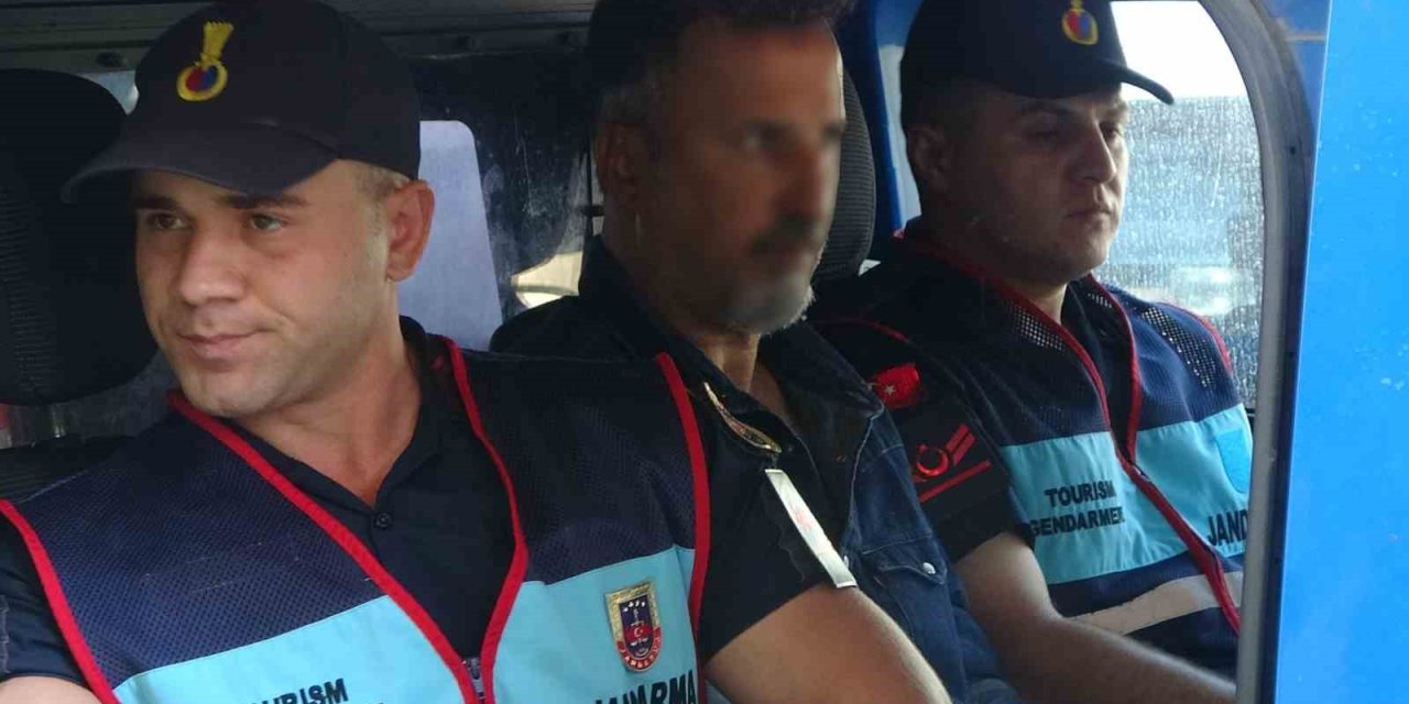 Öğretmenin Katili, Öğretmen Sevgili Çıktı